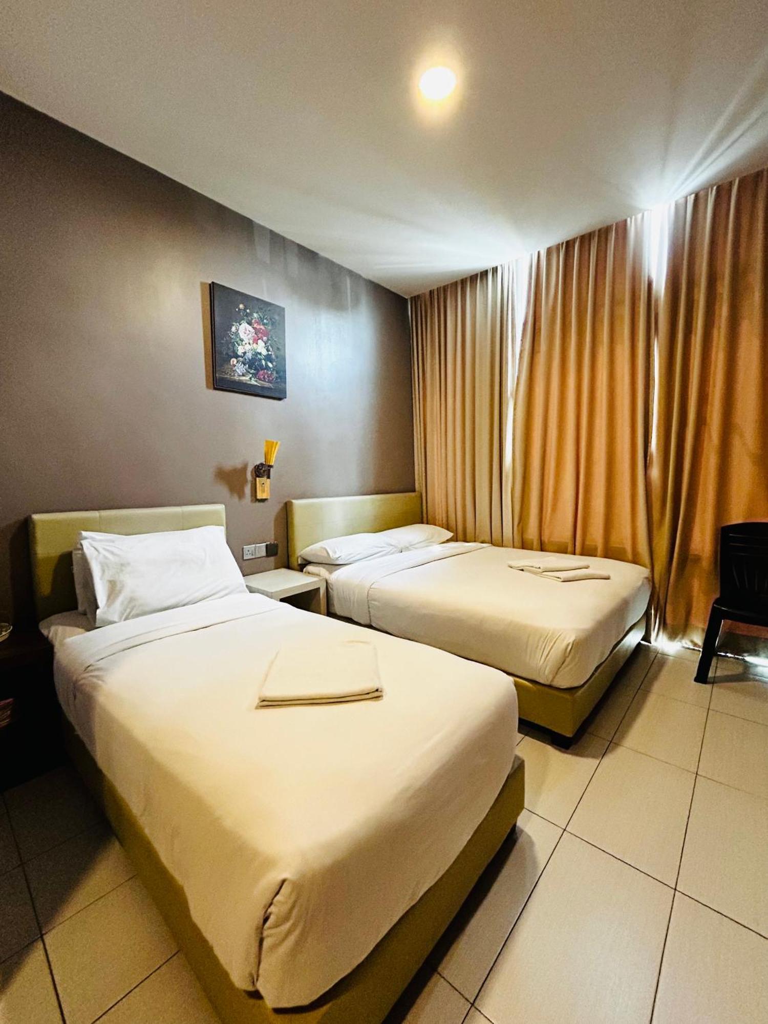Ds Hotel Ипох Екстериор снимка