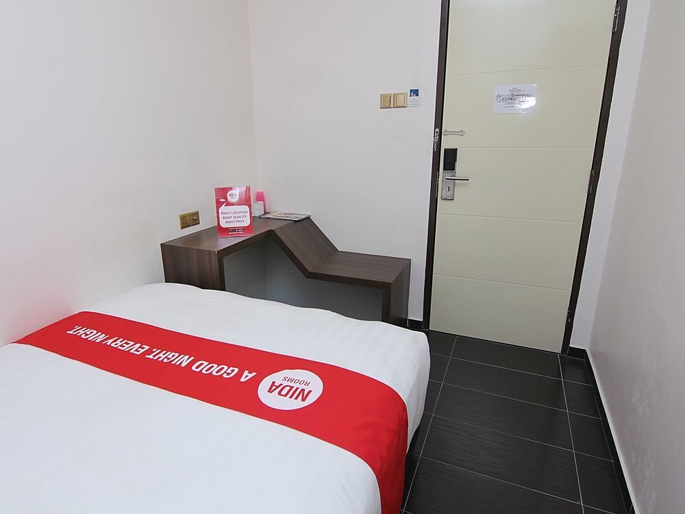 Ds Hotel Ипох Екстериор снимка